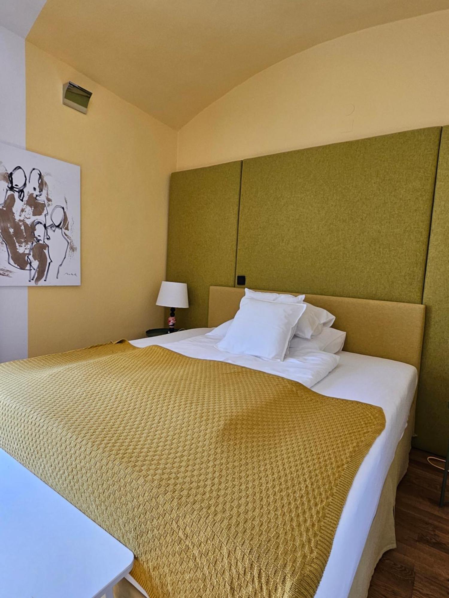 Yellow Flat By Grazrentals With Best Location & Free Parking מראה חיצוני תמונה
